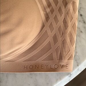 NWOT Honeylove Silhouette Nude Bra L